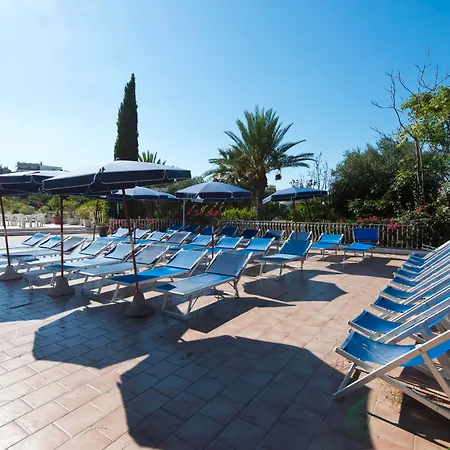 Hotell Av Club Terme Colella 3*
