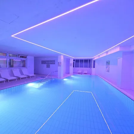 Hotell Av Club Terme Colella 3*